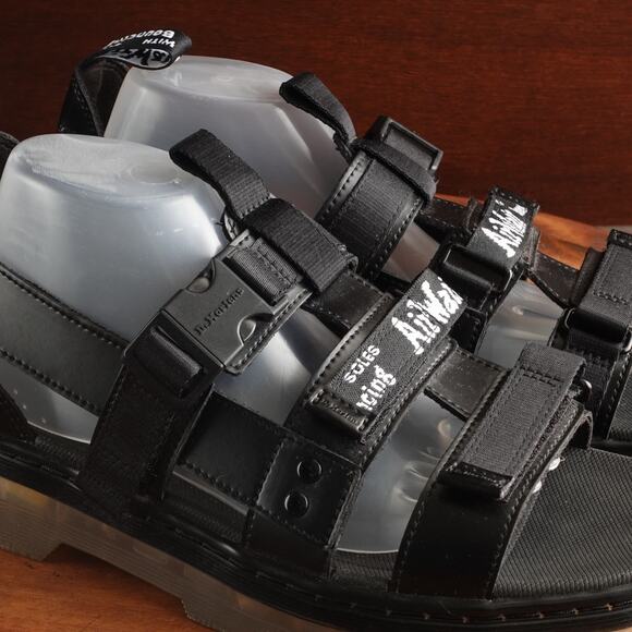 Dr. Martens Sandals Mens SZ 11 BLK Pearson Strappy Chunky Casual Fisherman Shoes main image 9